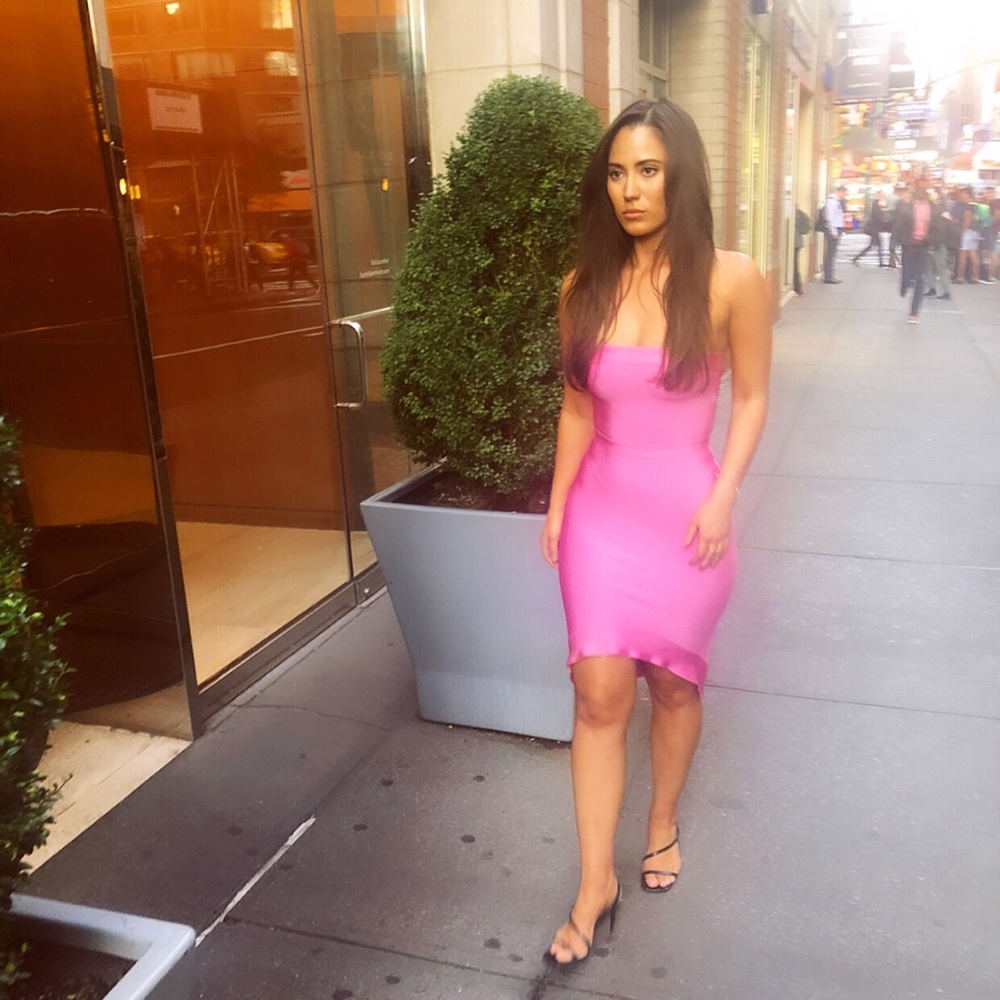 Dress - Picture 2 of 4